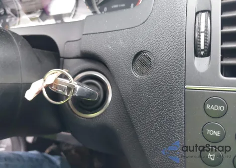 2011 Mercedes-Benz C 300 Luxury 4Matic/Sport 4Matic from USA, damaged, VIN WDDGF8BB7BR140545